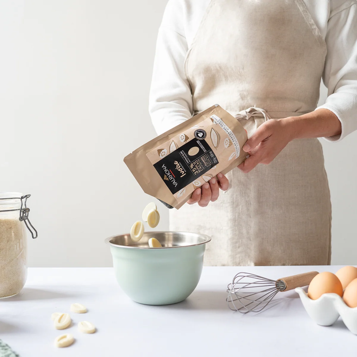 Tüte VALRHONA Ivoire 35 % – Premium weiße Couverture aus Frankreich